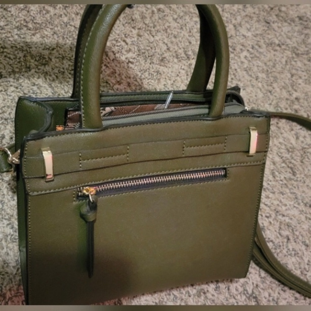 Pretty Lined Hunter Green Crossbody/Small Tote Bag